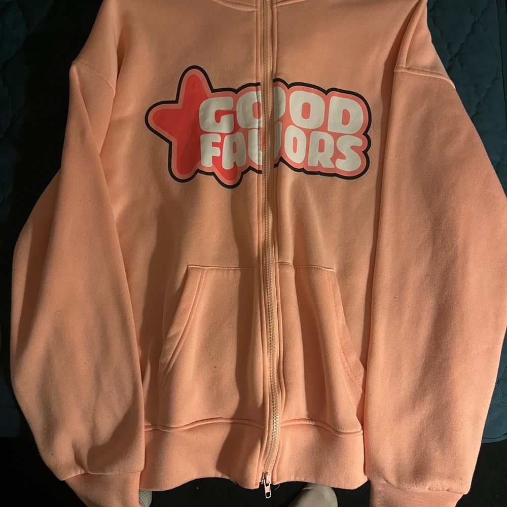 Street wear zip up